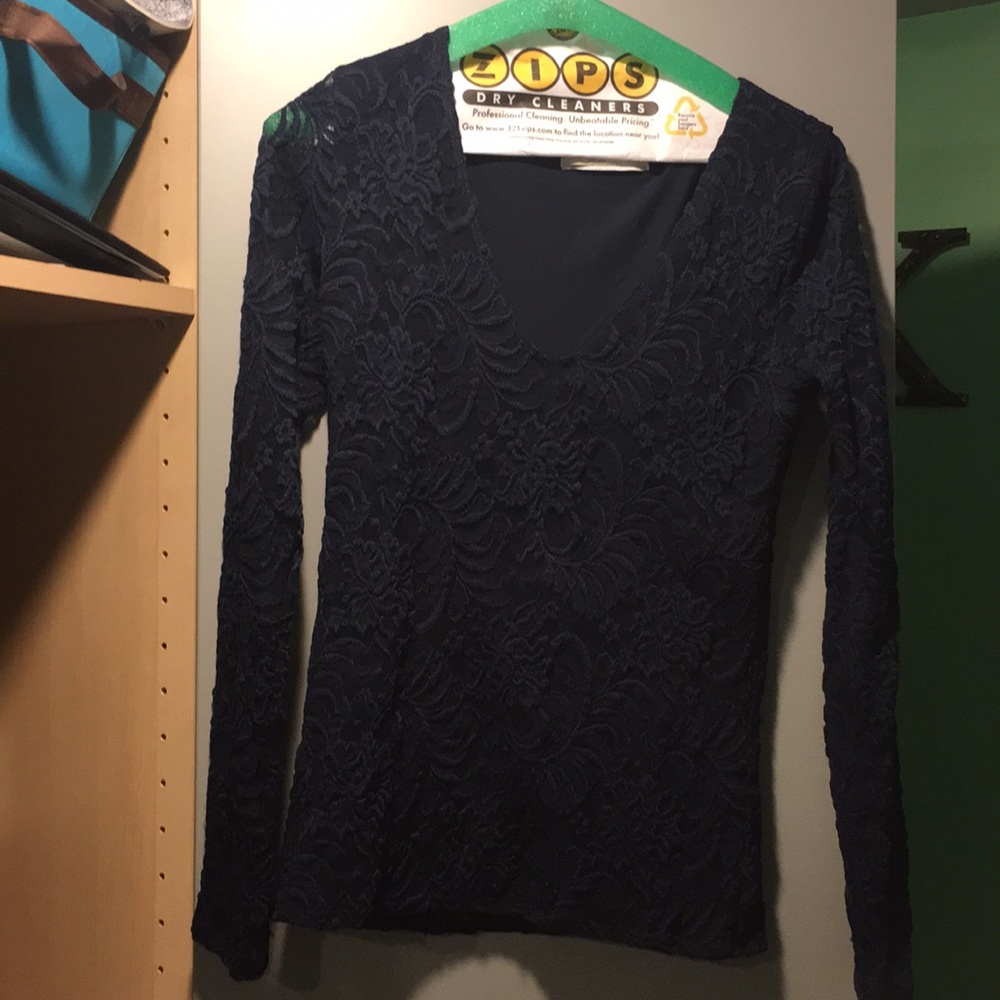 Long sleeve lace fitted shirt